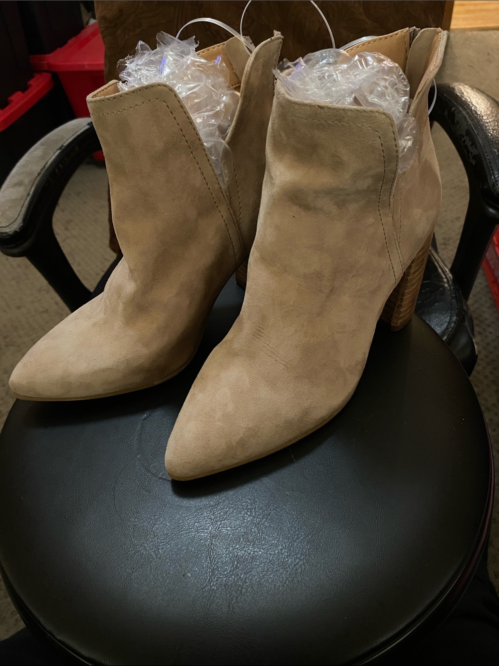 Steve Madden Beige Suede Pointed Toe Ankle Booties